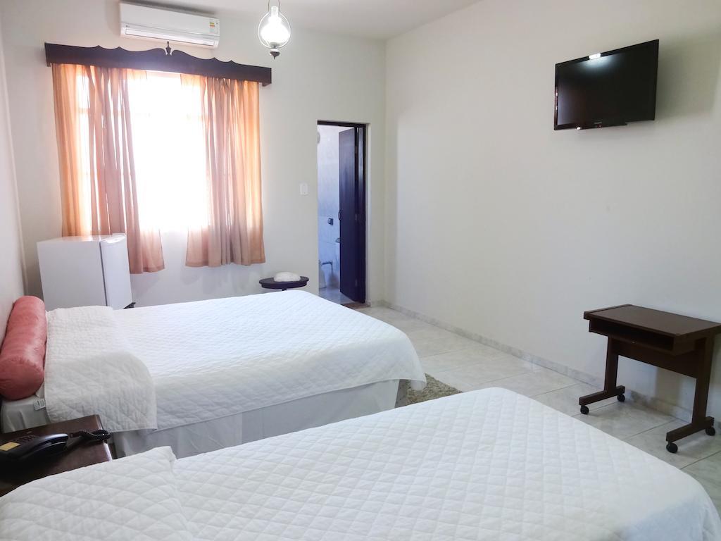 Hotel Colonial De Lorena Szoba fotó